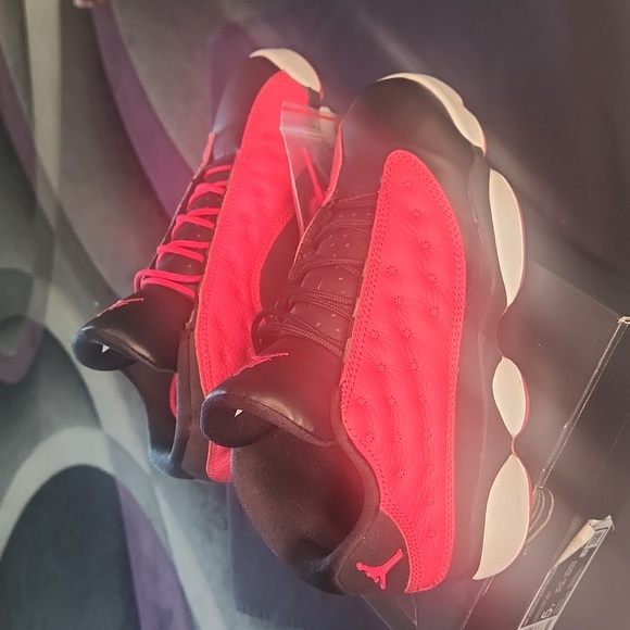 Air Jordan Retro Low 13 - Picture 3 of 13